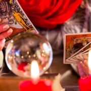 bg_tarot-1280x640-1-1030x515-1 boule de cristal, voyance et cartes de tarot