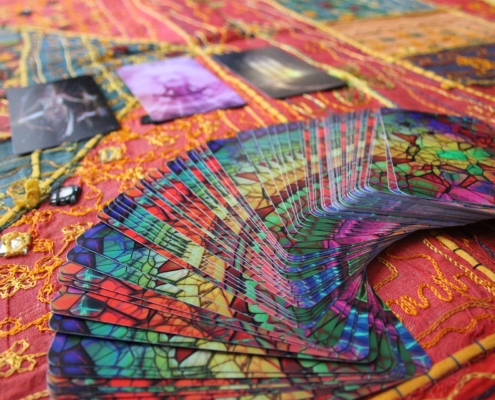 tarot-3764407_1920 cartes de tarot colorées - voyance